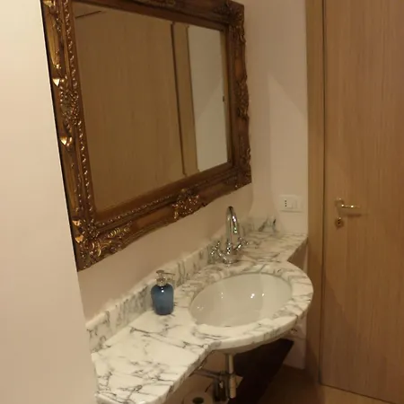 Oda ve Kahvaltı Casignano